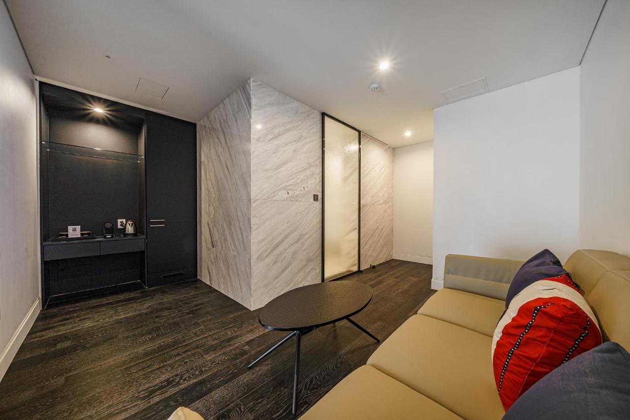 Amare Jongno Hotel