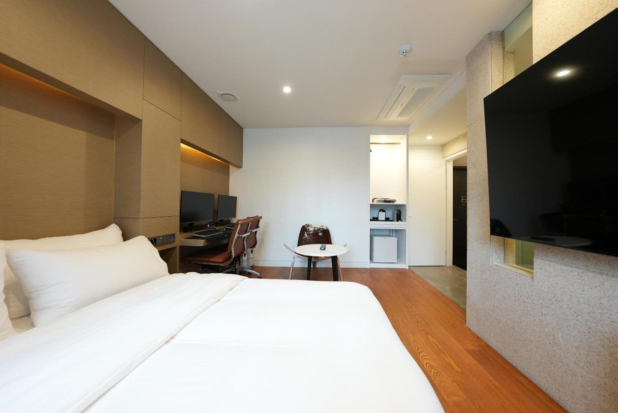 Hotel Amare Jongno 2*