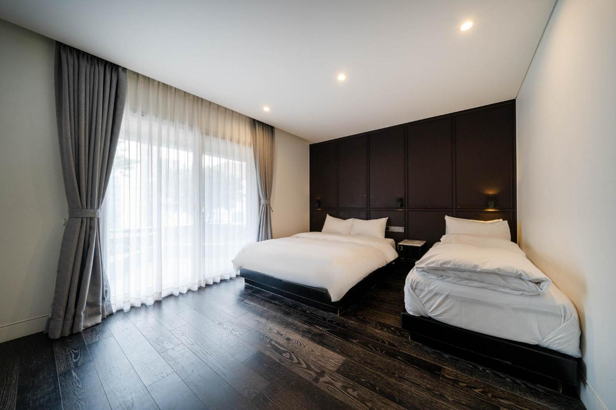 Amare Jongno Hotel