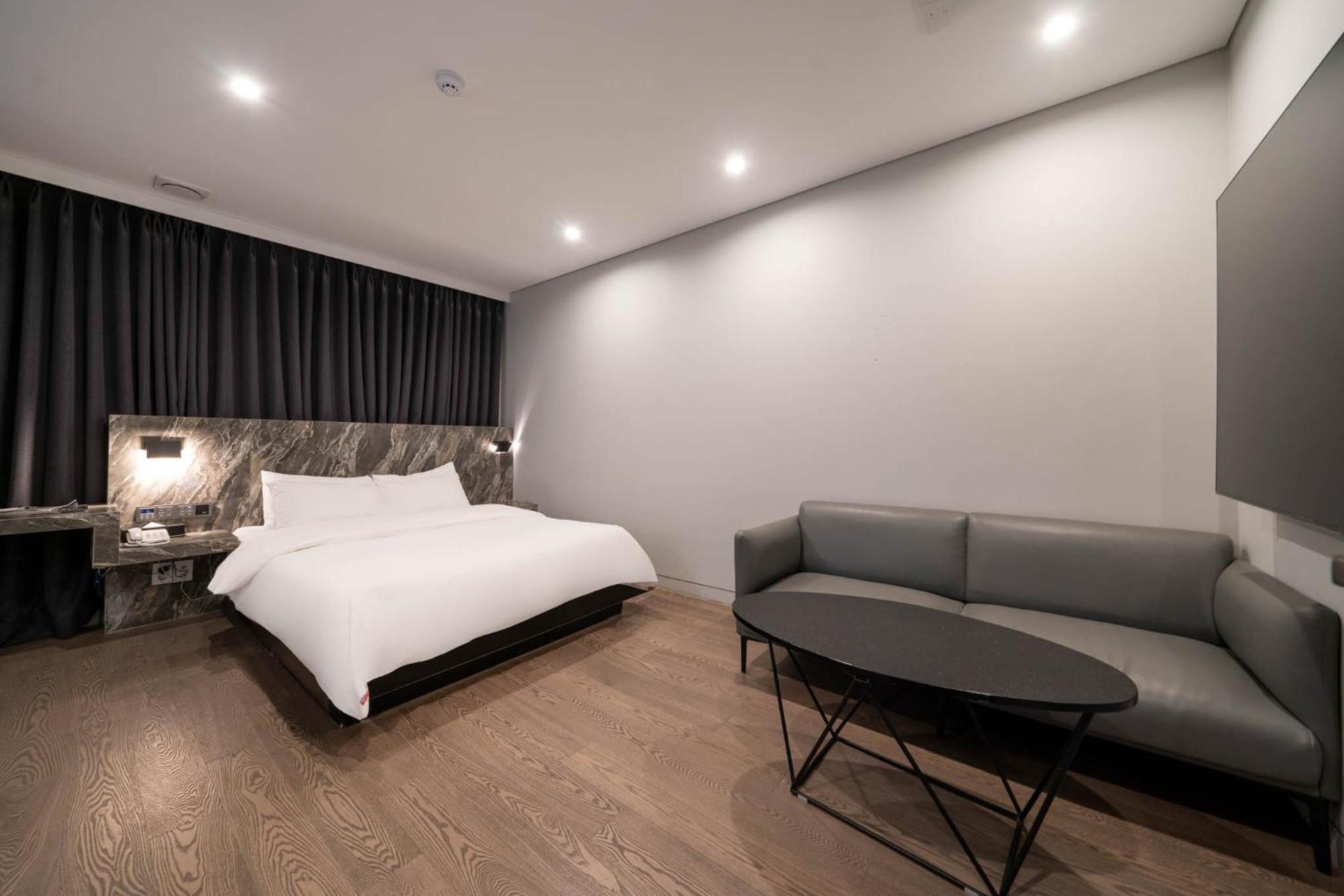 Hotel Amare Jongno 2*